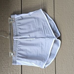 Under Armour UA Speed Stride Womens Running Shorts 1290872 M